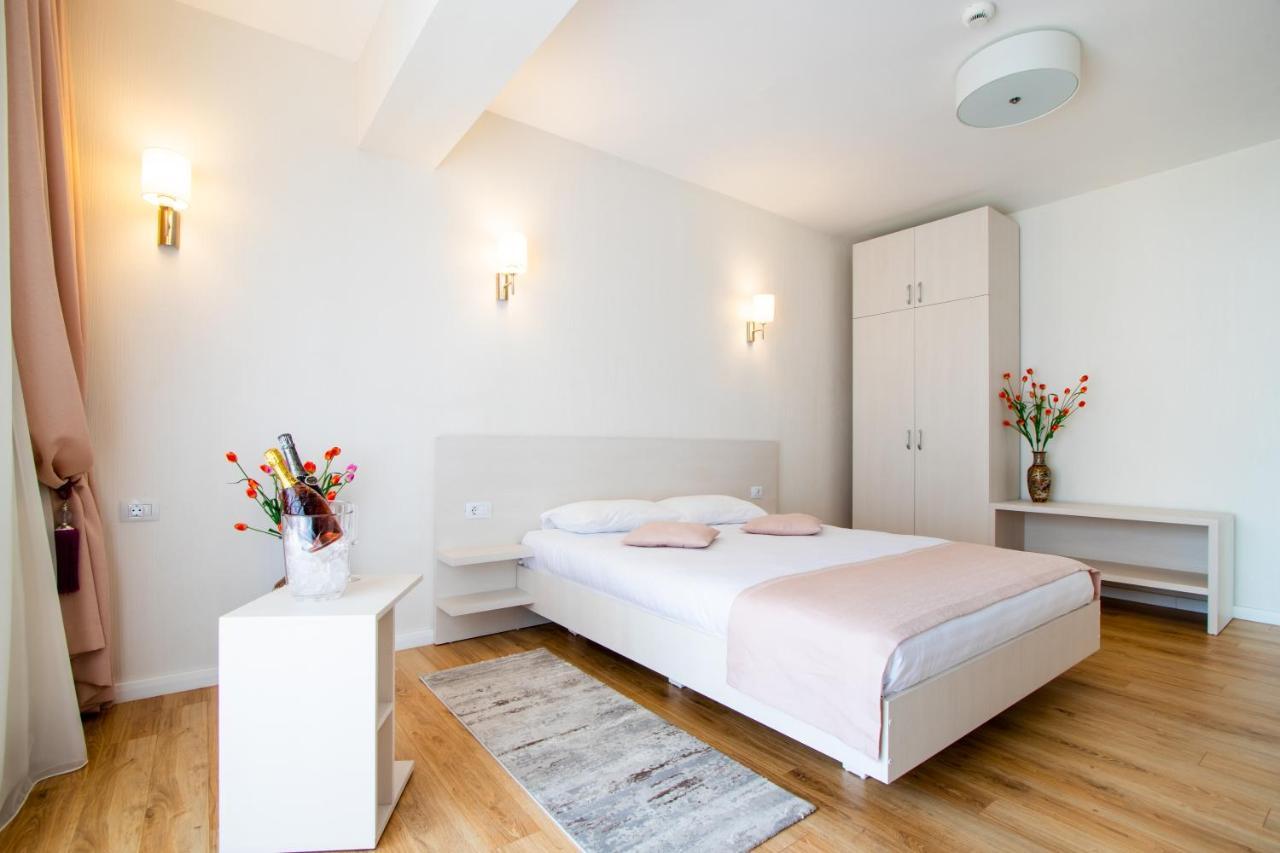 Hotel Bulevard Râmnicu Vâlcea Екстериор снимка