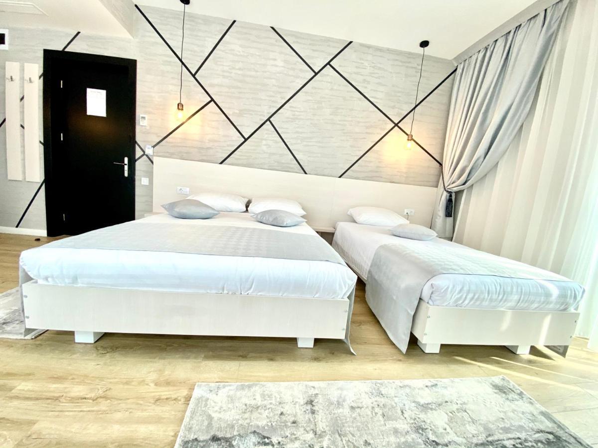 Hotel Bulevard Râmnicu Vâlcea Екстериор снимка